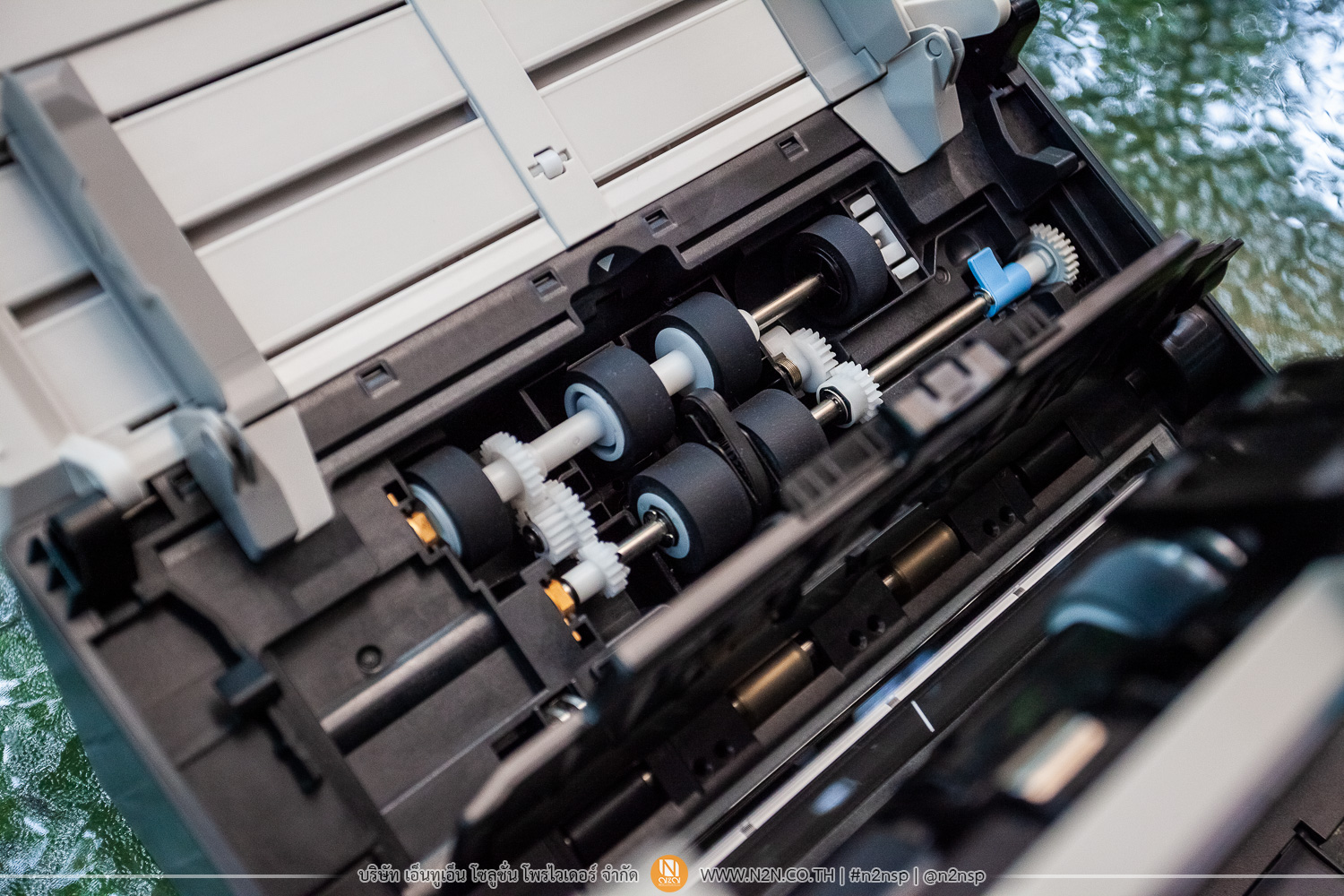 N2NSP_News_Avision_AD240_PhotoShot_20190913_21